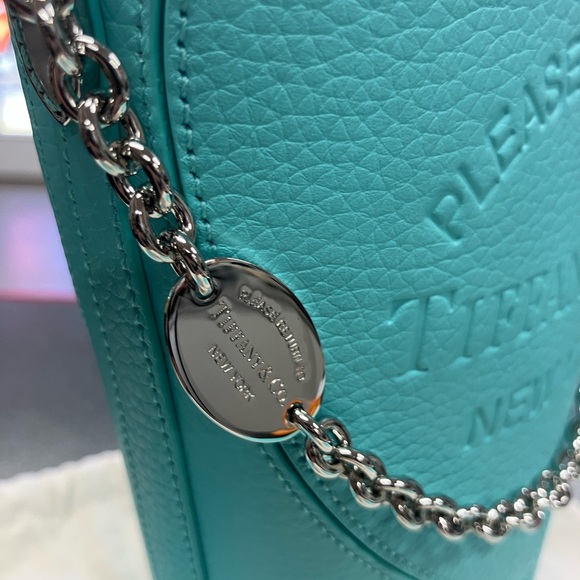 Tiffany & Co. Blue Leather Shoulder Bag with Chain - Picture 5 of 5